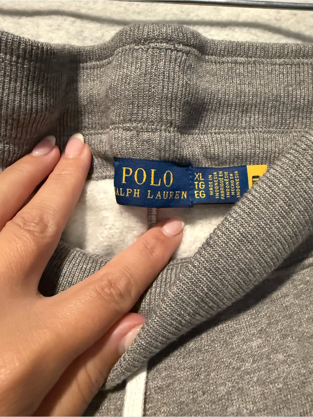 Ralph Lauren Polo Cozy Gray Hoodie and Sweatpants Set - Picture 2 of 7